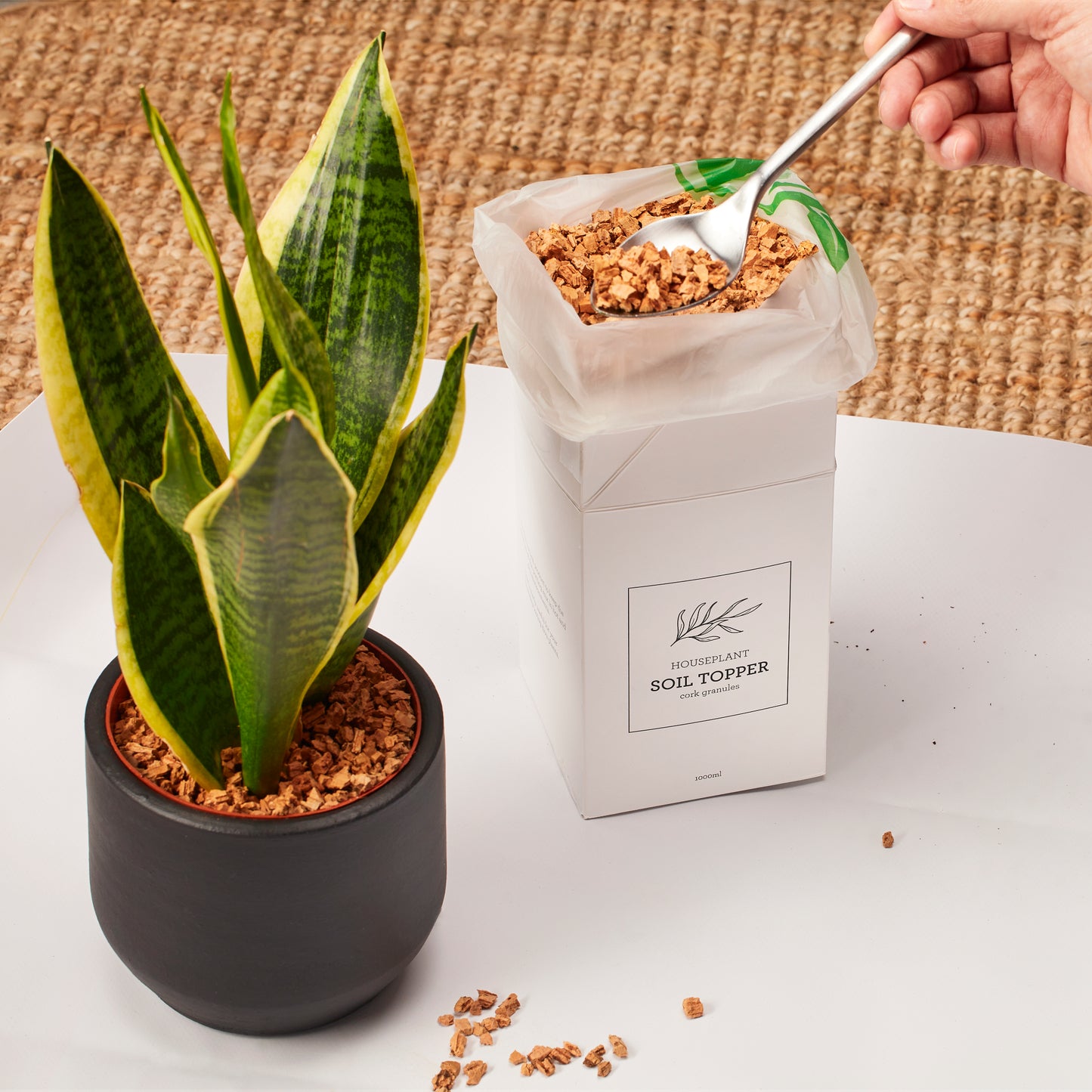 Generosa Soil Topper Natural Mulch - Eco-Friendly Mulch for Healthy Soil & Plants 1000ml